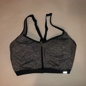 Knockout Maximum Support Front-Close Sport Bra